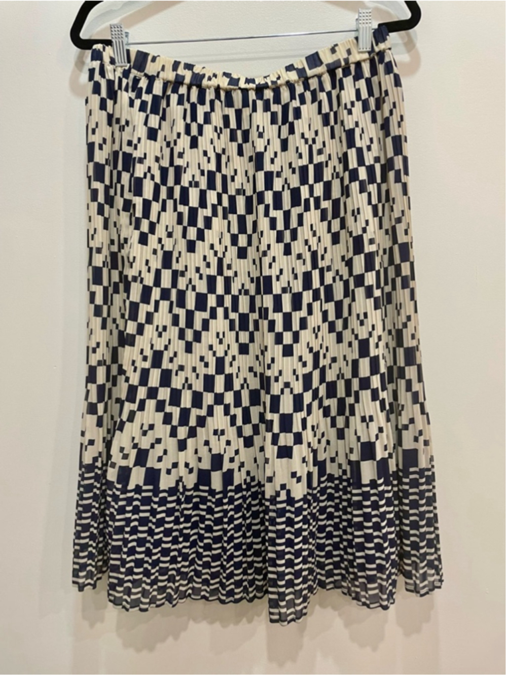 Alison Sheri Micro Pleated Midi Skirt M Cream Navy Coastal Preppy Old Money
